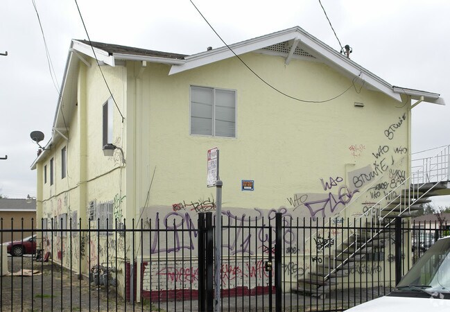 Building Photo - 8300-8306 B St