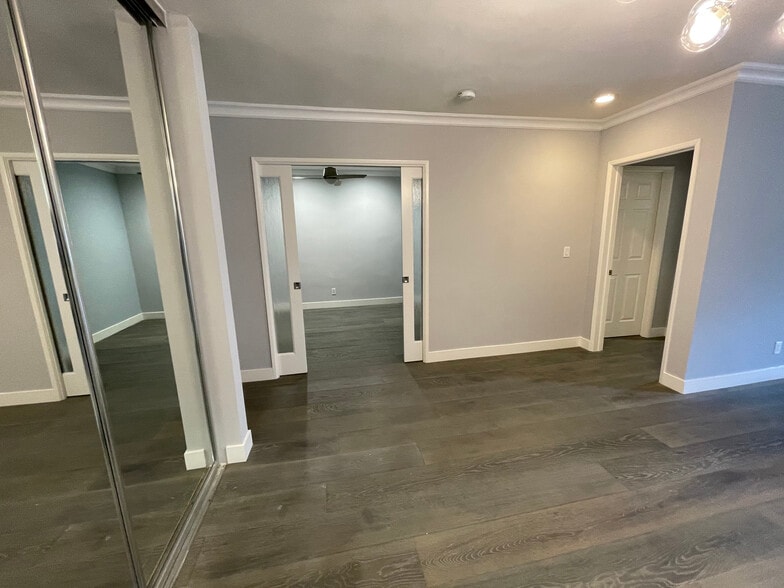 bonus 2nd bedroom / office - 901 10th St