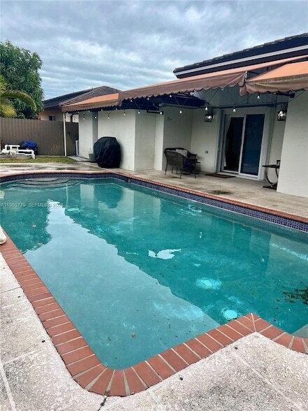 Building Photo - 15263 SW 169th Ln