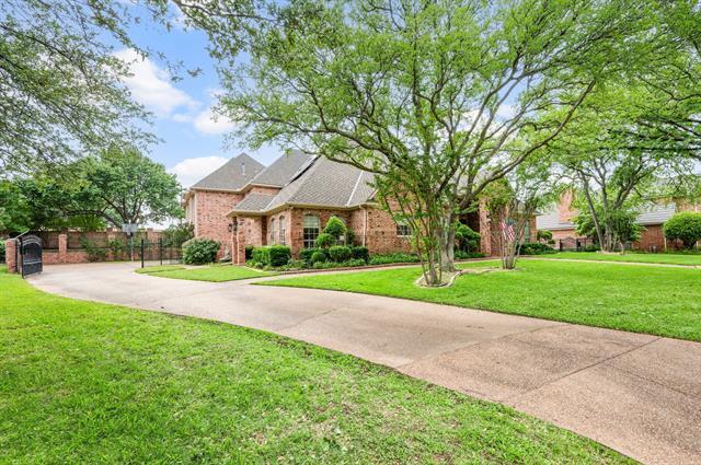 Building Photo - 5302 Maple Ln