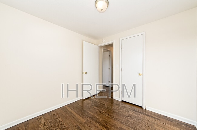 Building Photo - 3521 Noe Bixby Rd