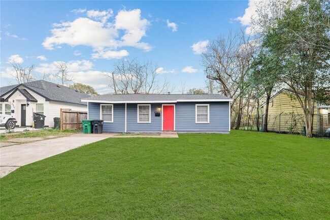 Primary Photo - 7343 Krueger Rd