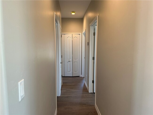 Building Photo - 1705 Talc Rd