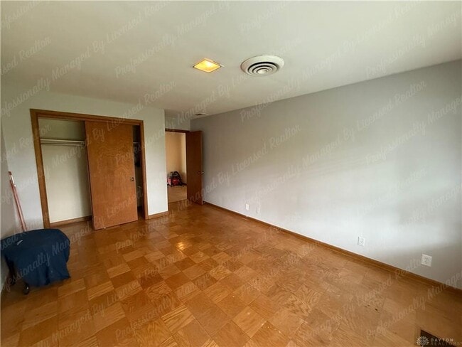 Building Photo - 3776 Dorset Dr