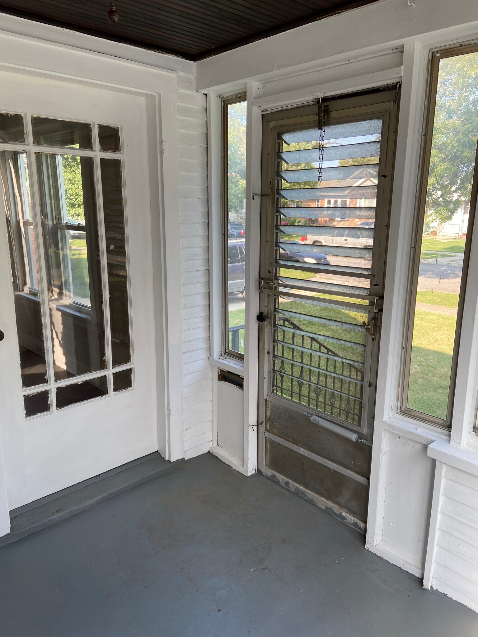 Building Photo - 7532 Jefferson Ave