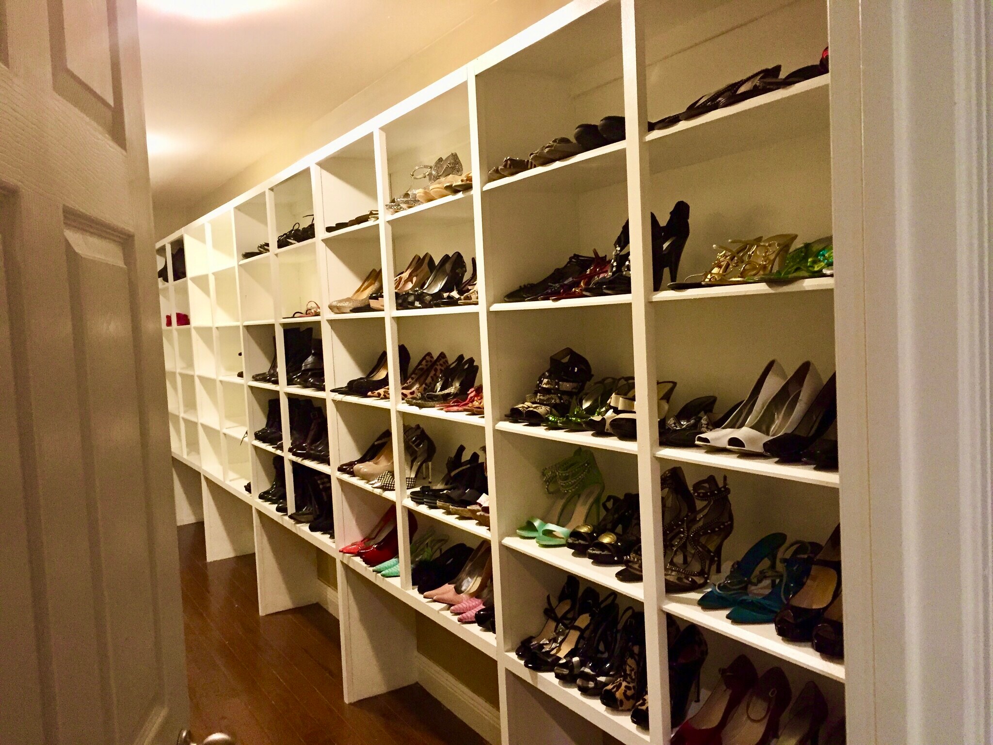 MBR main closet - 4514 Woodlyn Dr