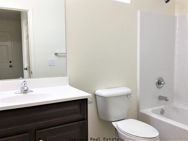 Building Photo - 4441 N Miner Rd