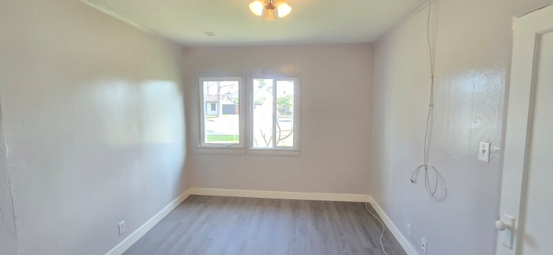 Building Photo - 13109 Barlin Ave