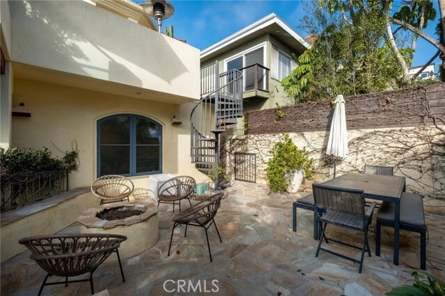 Building Photo - 926 Duncan Ave