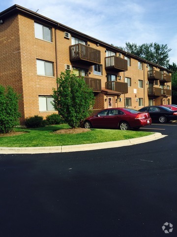 Building Photo - 4709 Yender Ave