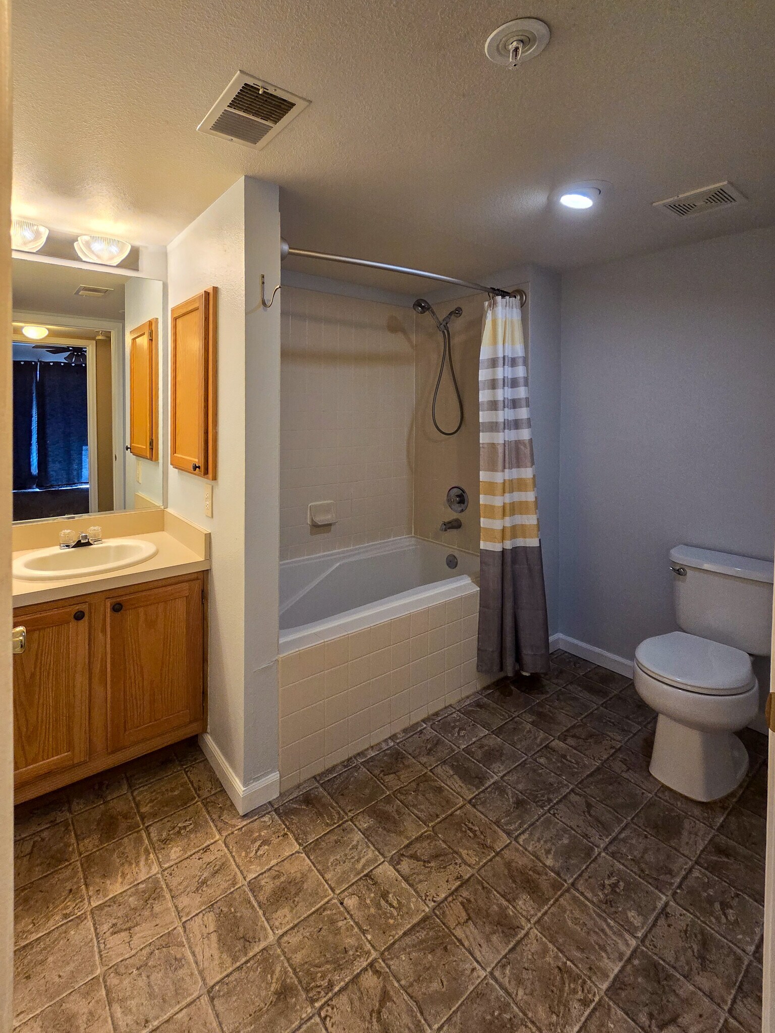 Bathroom - 4545 Wheaton Dr