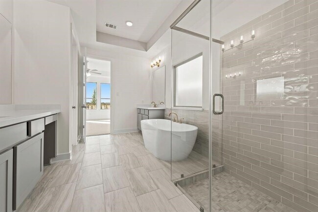 Building Photo - 2722 Sweet Honey Ln