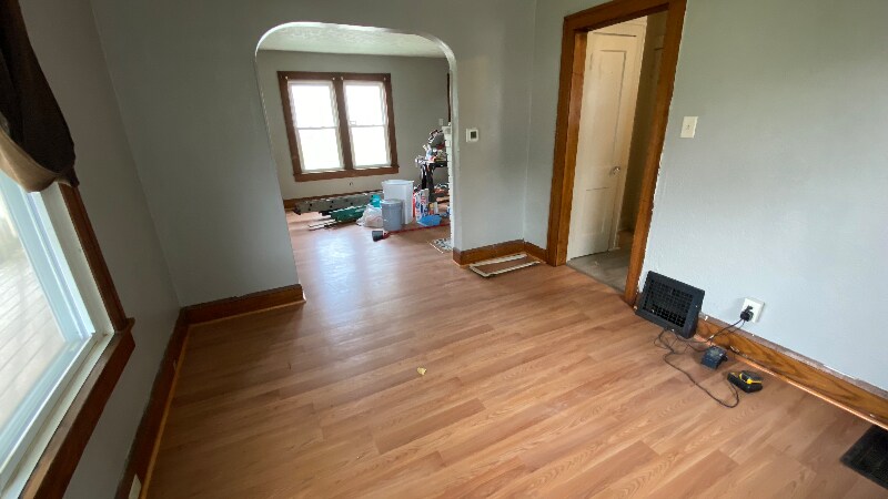 Building Photo - 1153 Roslyn Ave SW