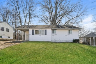 Building Photo - 224 Mc Alpine Dr