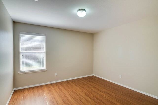 Building Photo - 25 Larkspur Dr