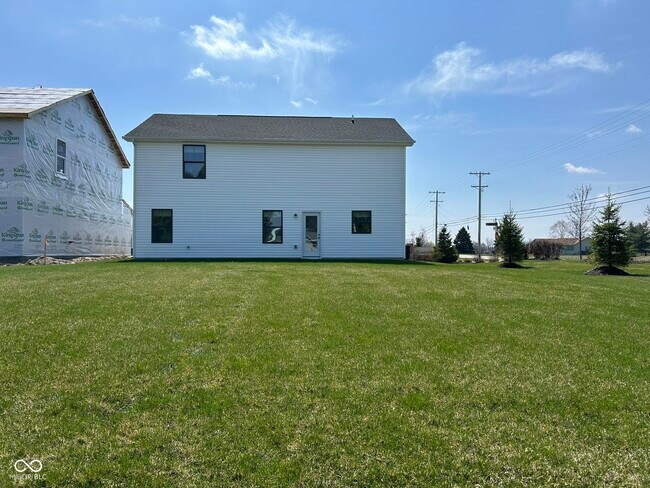 Building Photo - 990 Sunchaser Rd
