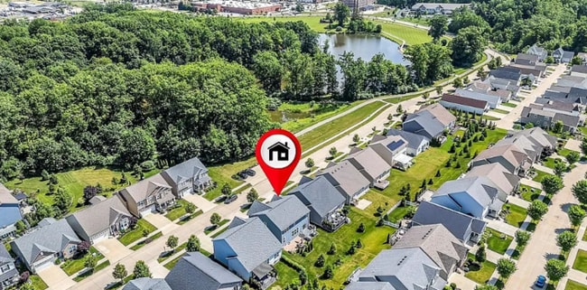 Building Photo - Charming 4 beds 5 baths in Brunswick!