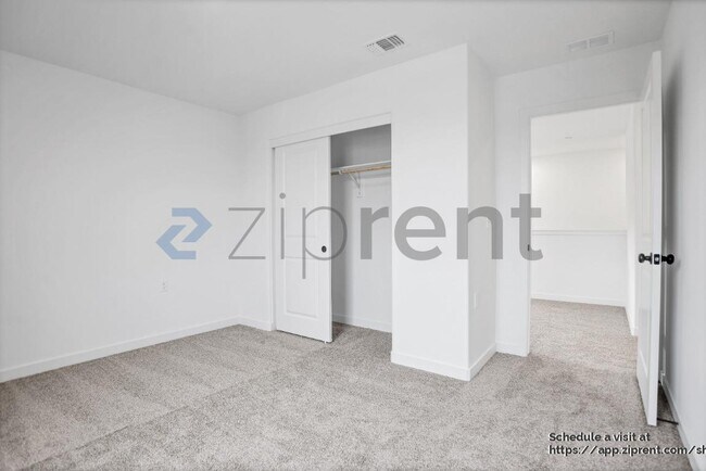 Building Photo - 4654 Sami Jo Dr