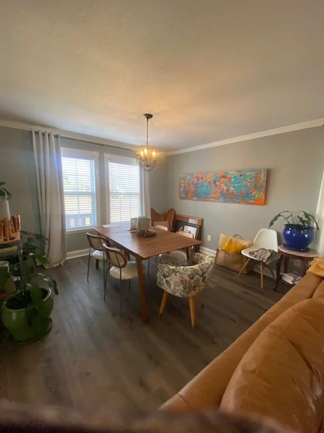 Building Photo - Loudon 37774 - 3 bedroom, 2.5 bath home - ...