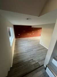 Building Photo - 212 S Prospect Ave