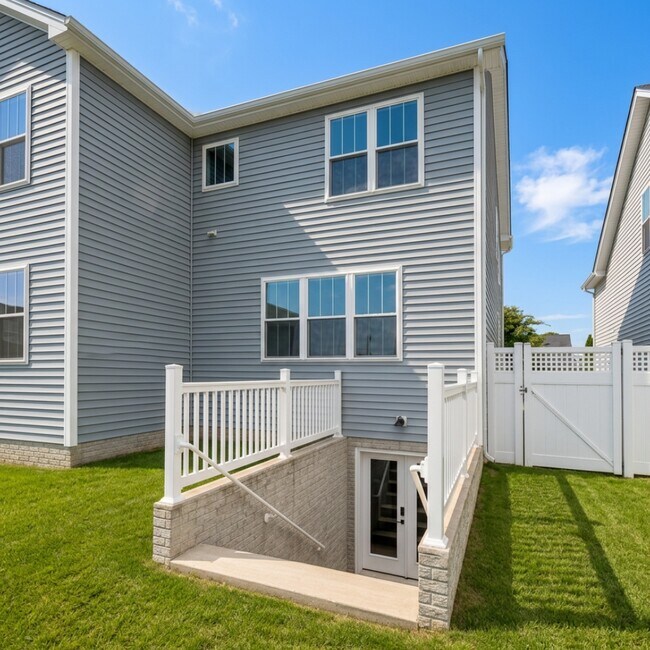 Building Photo - 1206 Marsalis Pl
