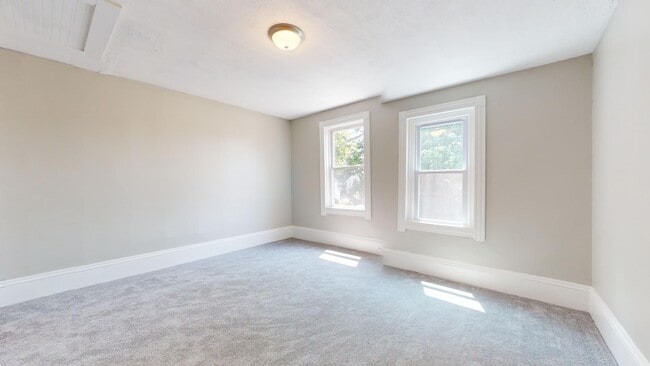 Building Photo - 3224 Walton Ave
