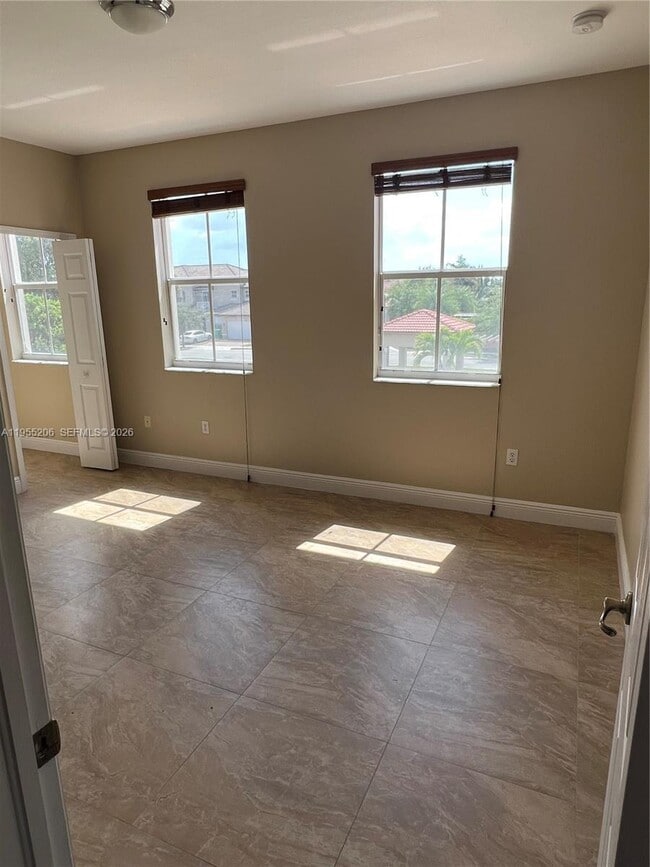 Building Photo - 15389 SW 90th Terrace