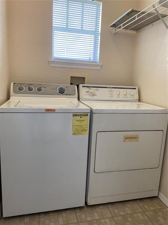 Building Photo - 2212 Grand Cayman Ct