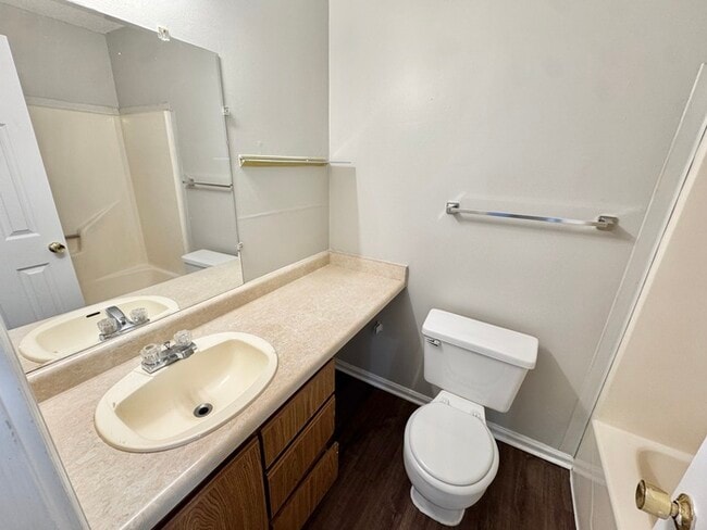 Building Photo - 6506 Wimble Rd