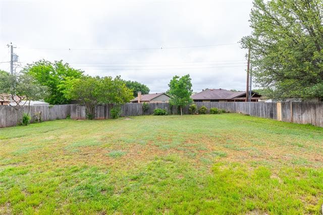 Building Photo - 3826 Crest Way