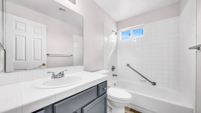 Building Photo - 520 Arrowhead Trail