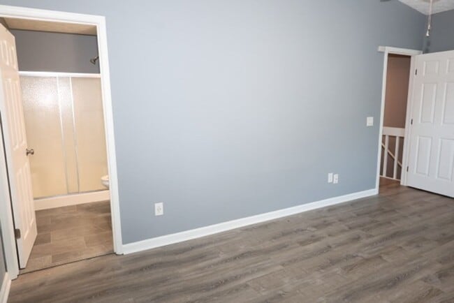 Building Photo - Single Family Home