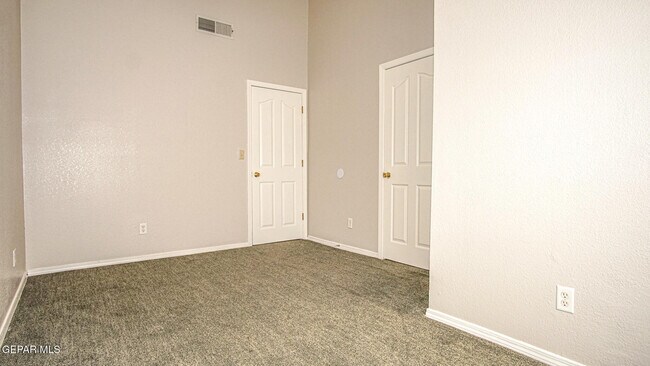 Building Photo - 7481 Umbria Dr
