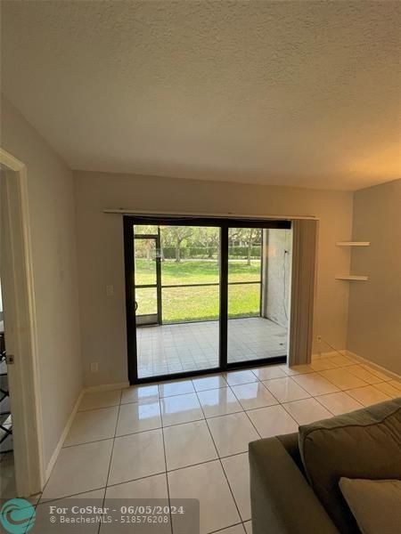 Building Photo - 3350 Jaywood Terrace