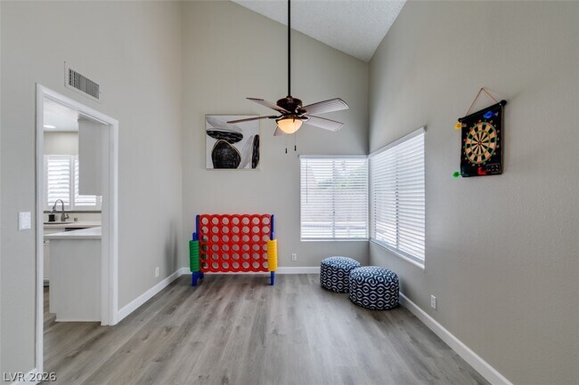 Building Photo - 6585 Minton Ct