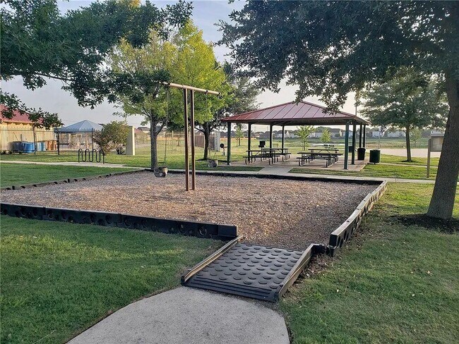 Building Photo - 8825 Stambourne St