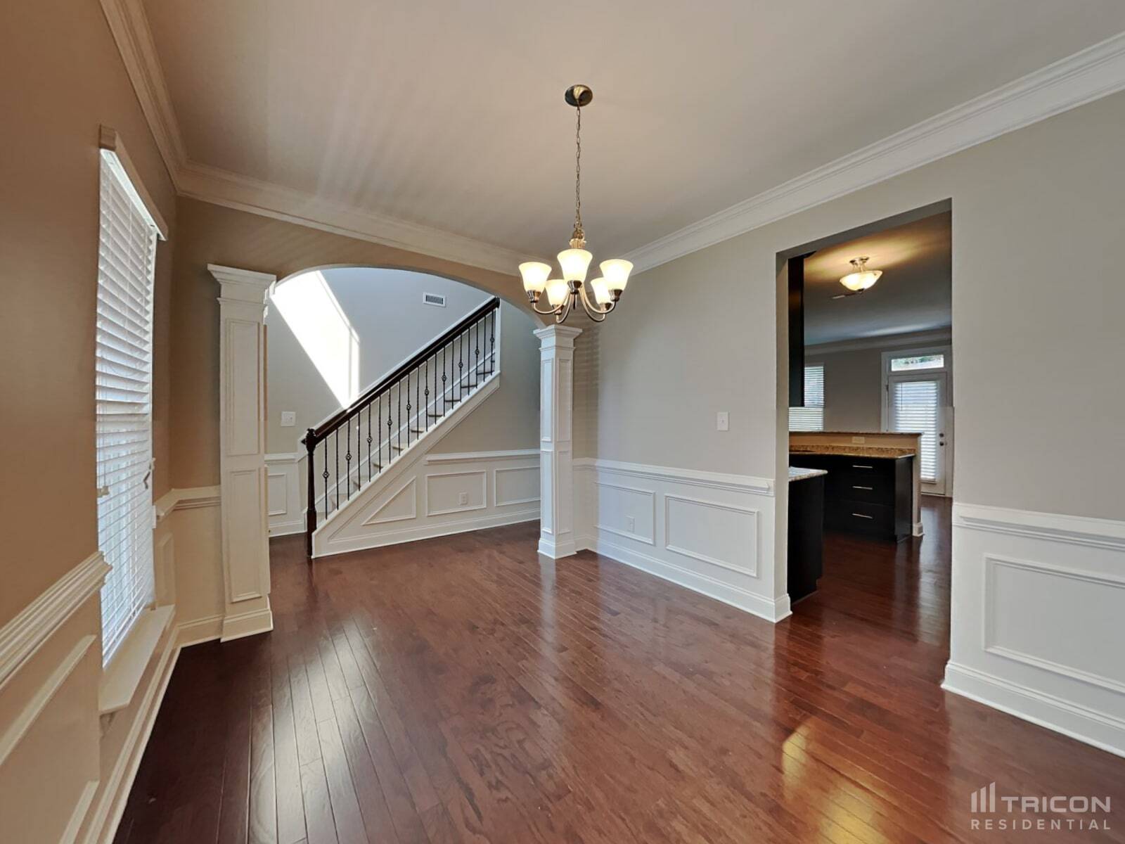 Building Photo - 2203 Wise Owl Dr