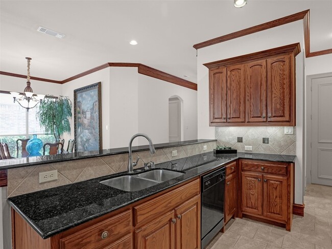 Building Photo - 1832 Hackett Creek Dr