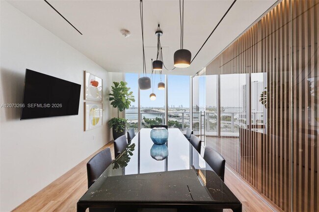 Building Photo - 1400 Biscayne Blvd