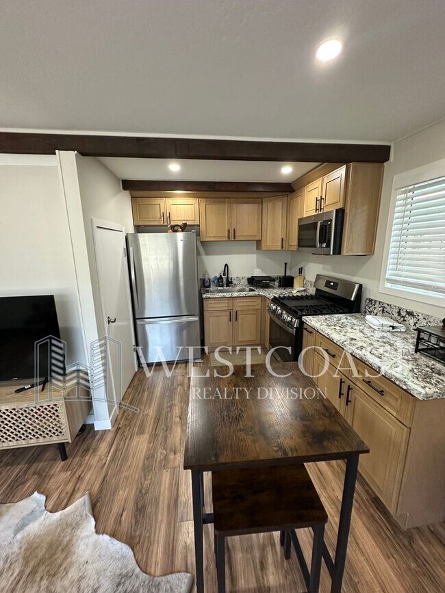 Building Photo - Charming Big Bear Retreat – Cozy 2-Bed Cab...