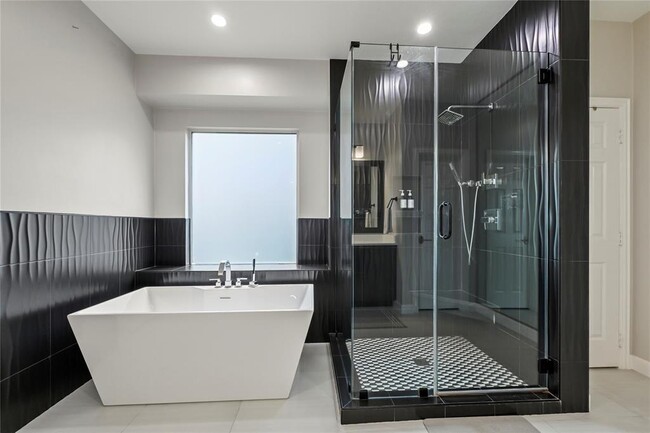 Building Photo - 13802 Bowden Creek Dr