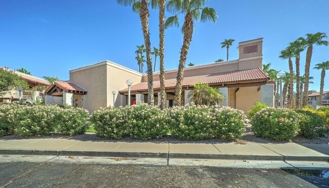 Building Photo - READY TO VIEW NOW! -FIRST MONTH RENT FREE-...