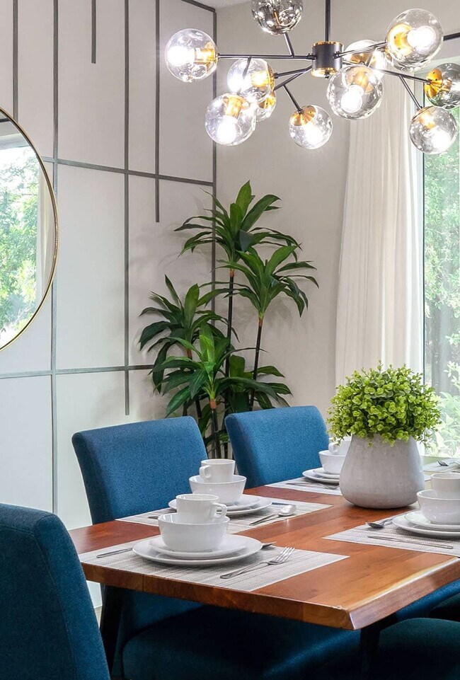 Building Photo - 4456 Summer Flowers Pl