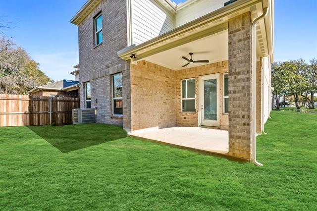 Building Photo - 9020 Creek Run Rd