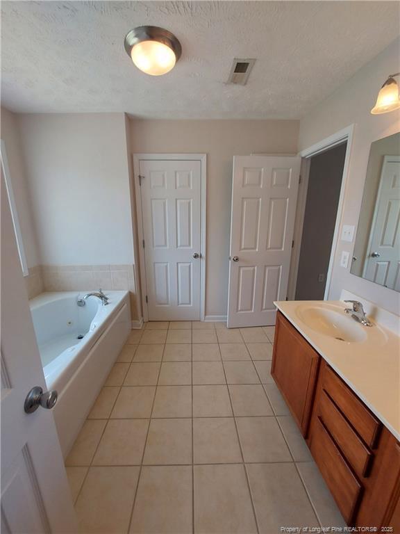 Building Photo - 1403 Burford Ct