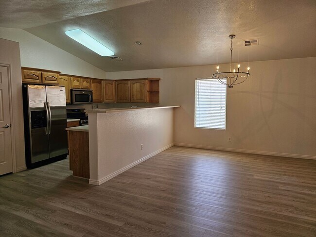 Building Photo - 2425 S 770 W