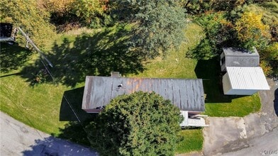 Building Photo - 107 Mountain View Ln