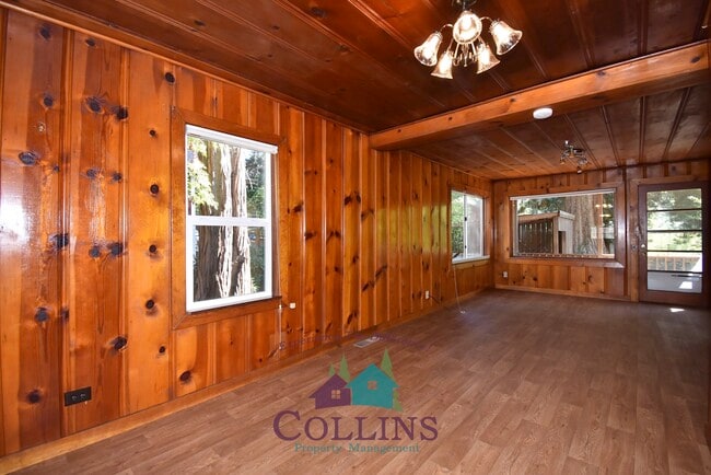 Building Photo - 10879 Gold Flat Rd