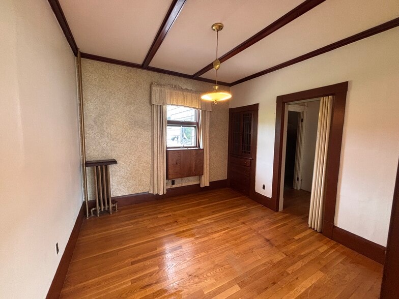 Bedroom 2 - 216 Russell St