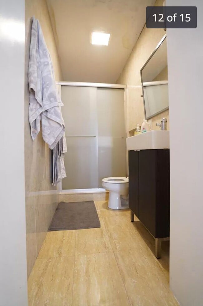 Building Photo - Amazing 4 bed 2 bath listing in Brookline...